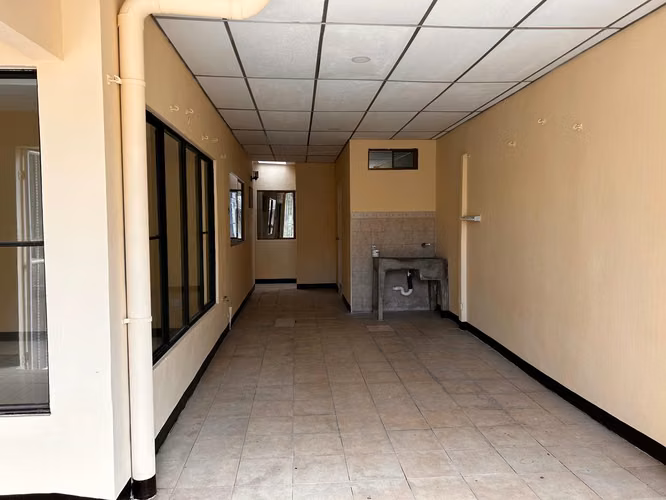 ZC - SE VENDE CASA EN CASA REAL/ CARRETERA NORTE - Imagen 7