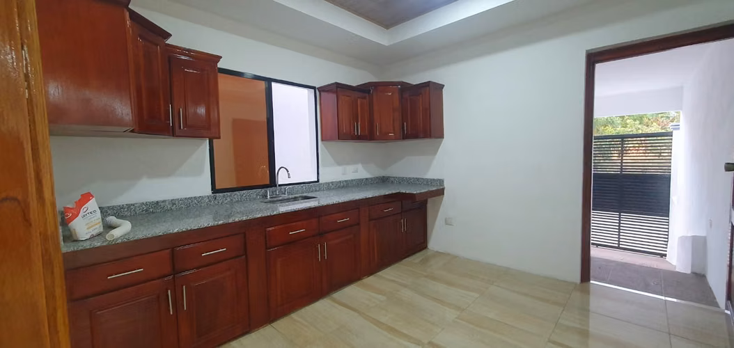 CASA EN RENTA VISTAS DE ESQUIPULAA - Imagen 11