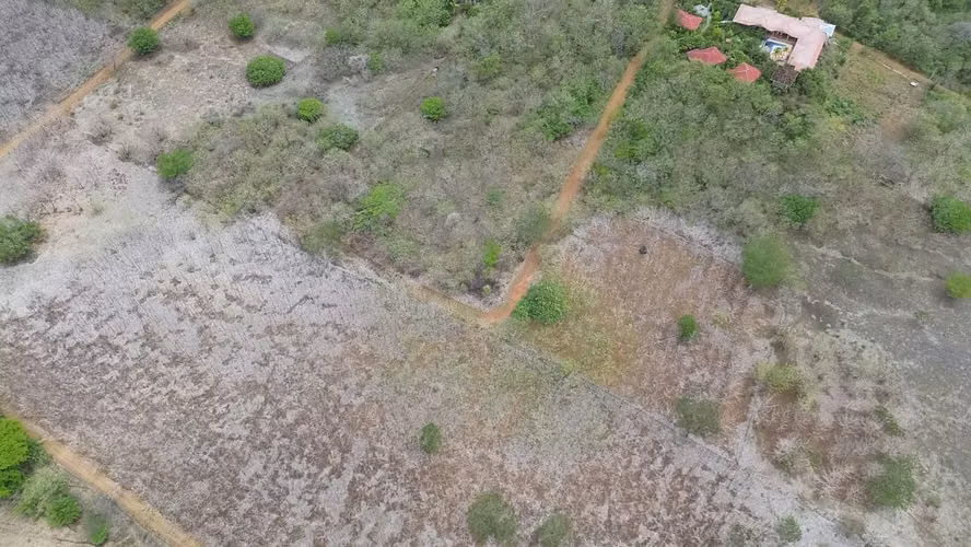 Lotes desde US$7,500 cerca de Guasacate con Financiamiento
