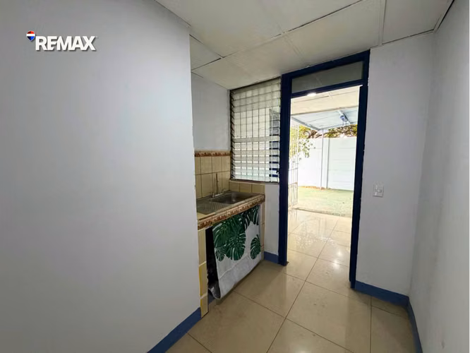 Casa Familiar en Valle Dorado