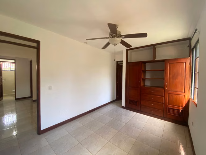 AG-Casa Renovada en venta en Residencial de Veracruz - Imagen 4