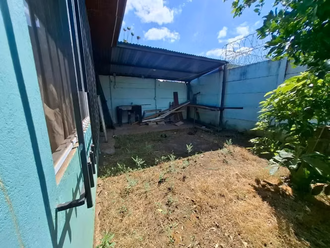 En venta Casa Reparto Valle Dorado, contiguo a Las Brisas. - Imagen 4