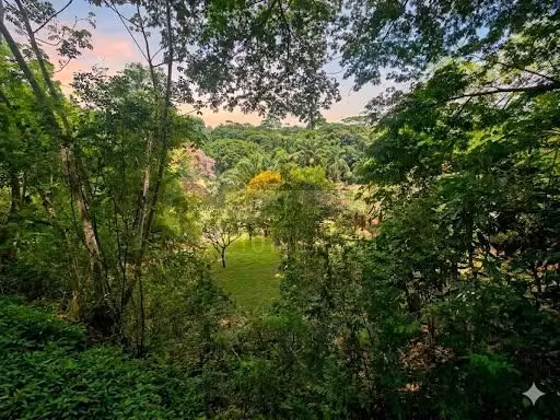 Atractivo Terreno en venta en Villa Fontana Sur, Managua
