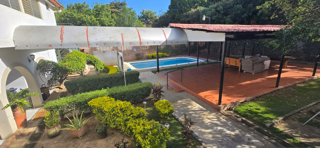 Venta de casa en Las Cumbres
