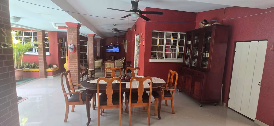 Venta de casa en Carretera a Masaya