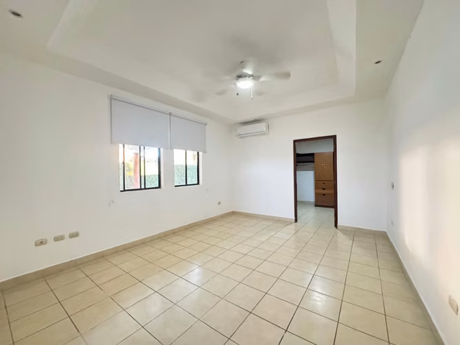 Exclusividad y Confort en La Estancia de Santo Domingo