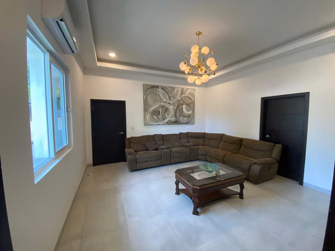Exclusiva Casa Moderna Estilo Townhouse