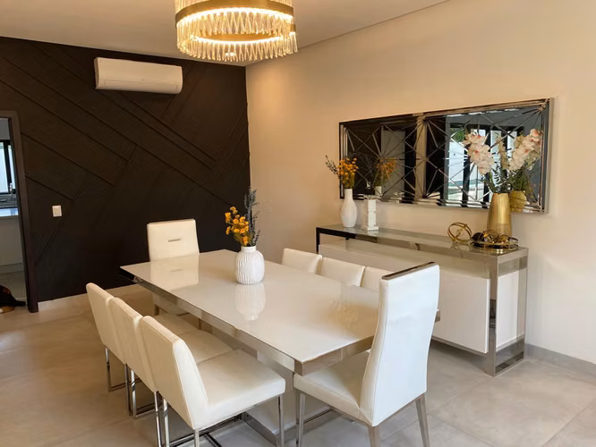 Exclusiva Casa Moderna Estilo Townhouse
