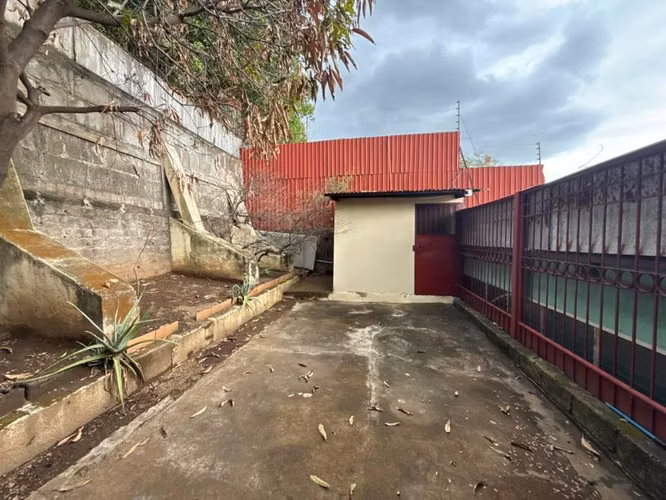 Se vende Casa en Las Brisas!! - Imagen 6
