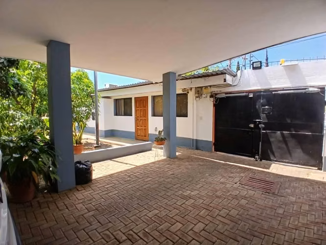  SE VENDE CASA VILLA FONTANA  - Imagen 2