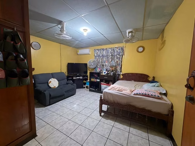 Casa en Colonia Centroamérica