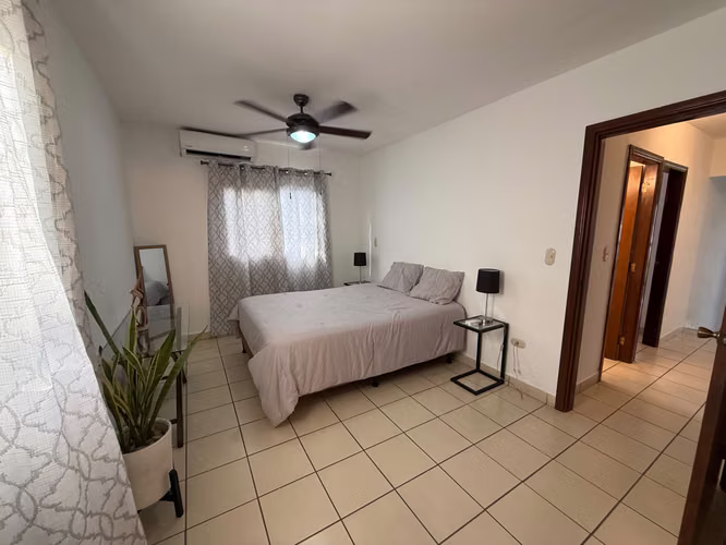  SE RENTA MODERNO TOWNHOUSE FULL MUEBLES CERCA DE GALERÍAS