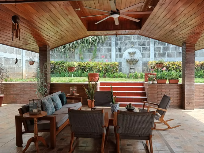 CASA EN VENTA CON APARTAMENTO INDEPENDIENTE | VILLA FONTANA SUR, MANAGUA - Imagen 5