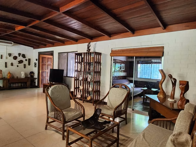 CARRETERA SUR. HERMOSA CASA CON PANELES SOLARES Y PISCINA EN VENTA - Imagen 5