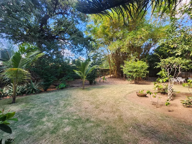 CARRETERA SUR. HERMOSA CASA CON PANELES SOLARES Y PISCINA EN VENTA - Imagen 19