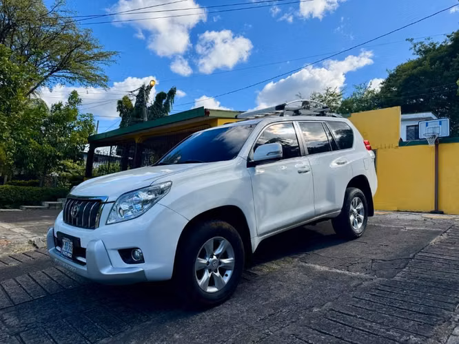 2014 TOYOTA PRADO TXL