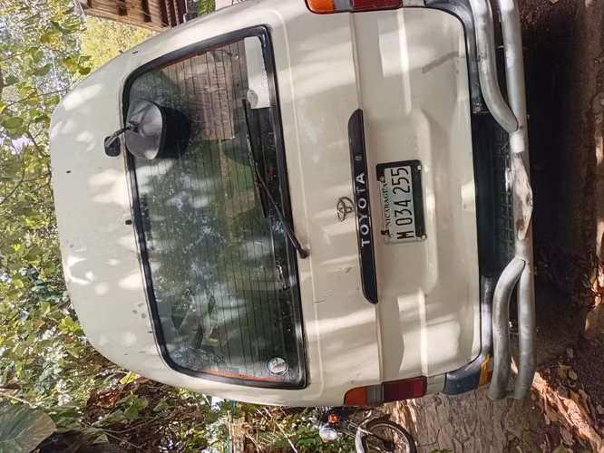 Furgoneta toyota hiace