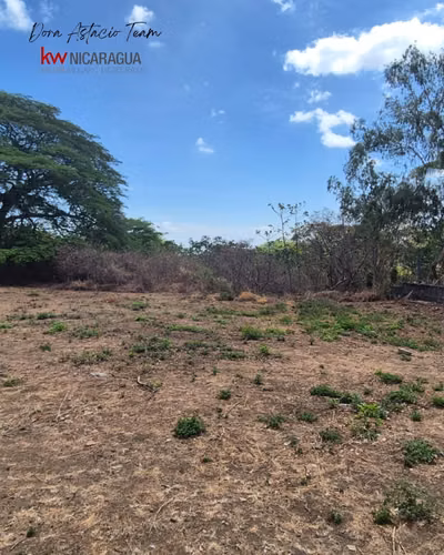 ¡En venta! Terreno dentro de residencial Planetarium, Managua. - Imagen 3