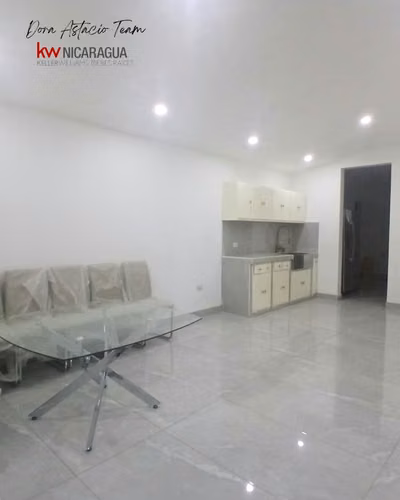 ¡En venta! Amplia y moderna propiedad en Lomas del Valle, Mangua.