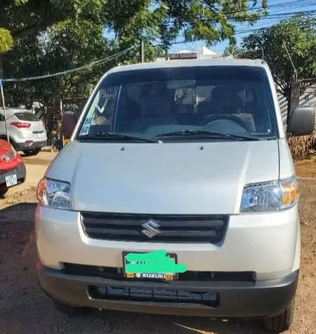 Se vende microbus APV  2016 en excelentes condiciones