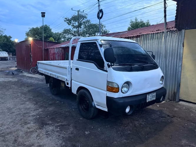 Vendo hyundai H100