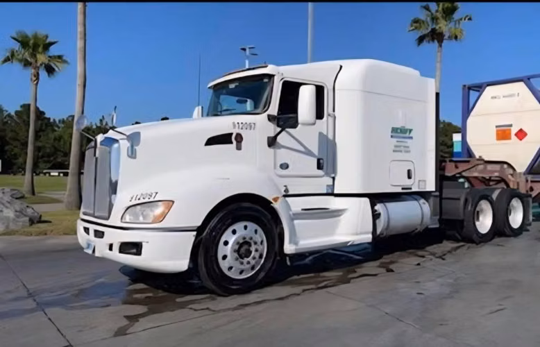 Kenworth T660 listo para importar