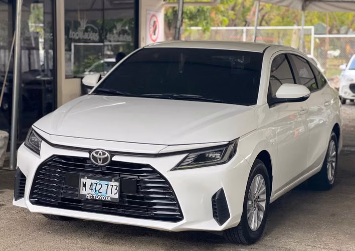 Toyota Yaris año 2024 Mecánico - Imagen 4