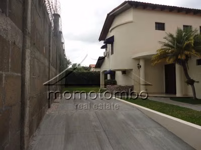 Venta de casa en Carretera Sur