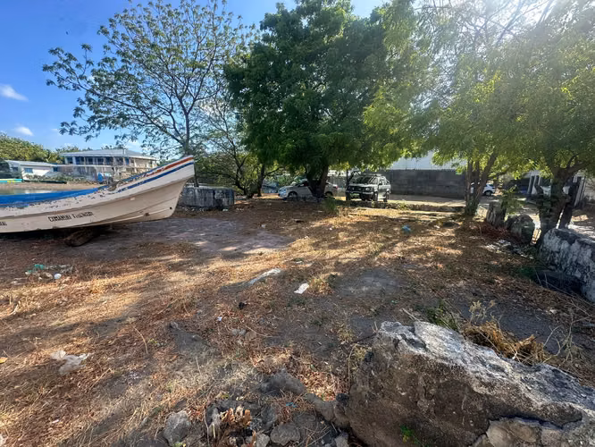 Se vende terreno 2 en 1 en casares. - Imagen 5