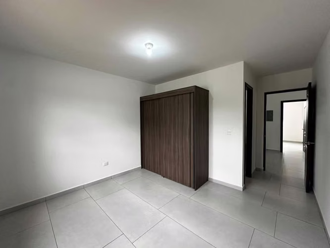 SE RENTA CASA EN EL CORTIJO DE LA SIERRA - Imagen 6