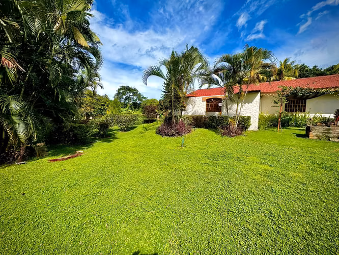 Hermosa Quinta en Alquiler en Ticuantepe - Imagen 17