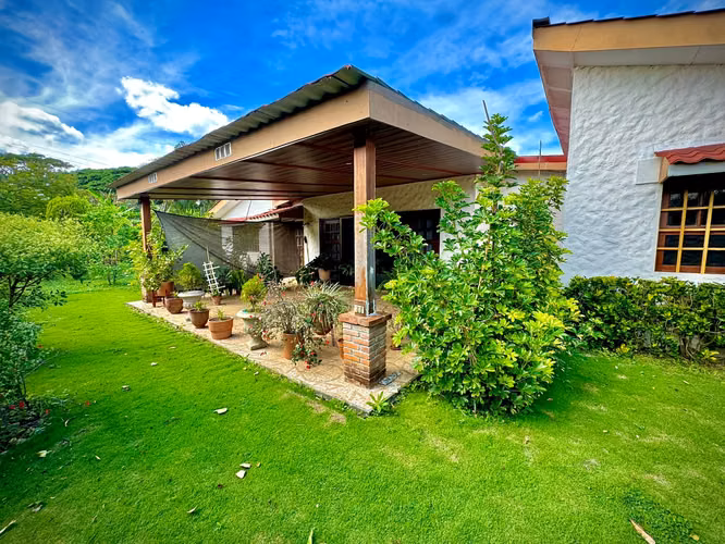 Hermosa Quinta en Alquiler en Ticuantepe - Imagen 3