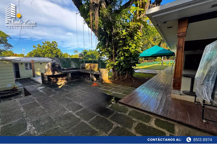  Casa en venta en Las Colinas - AC