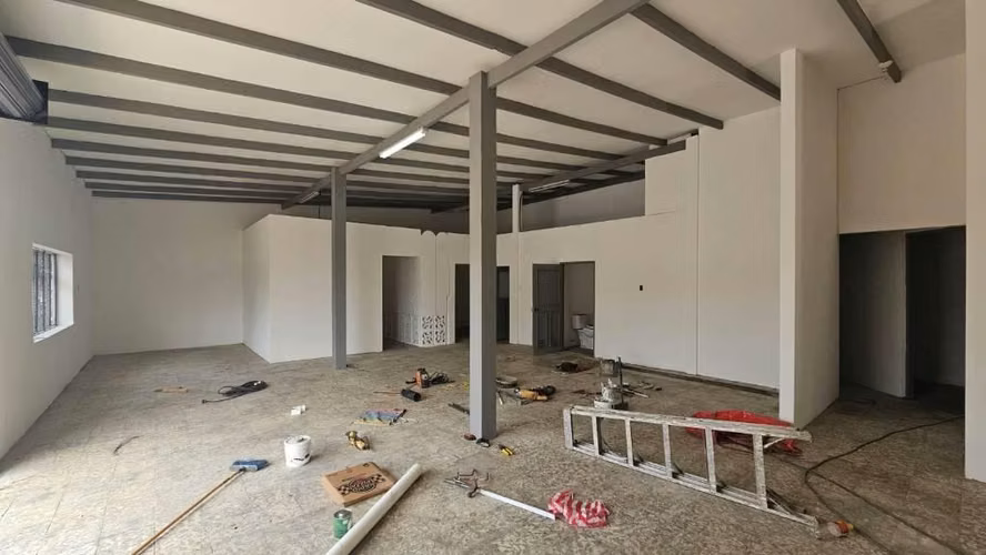  ¡SE ALQUILA LOCAL COMERCIAL!  - Imagen 5