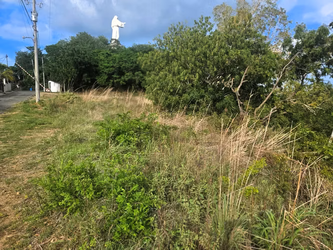 KC- Lote esquinero en venta con vista panorámica a la bahía de San Juan del Sur