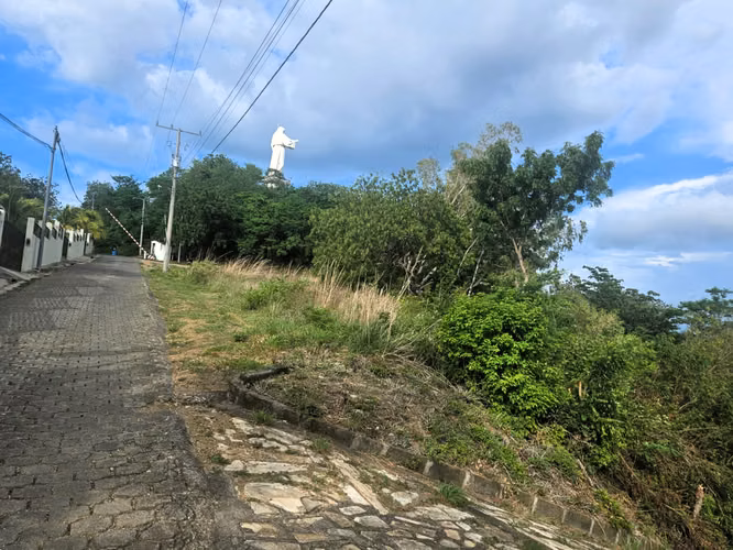 KC- Lote esquinero en venta con vista panorámica a la bahía de San Juan del Sur
