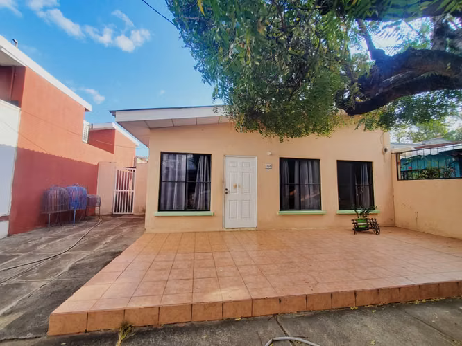 SL-Vendo casa en Carretera Norte