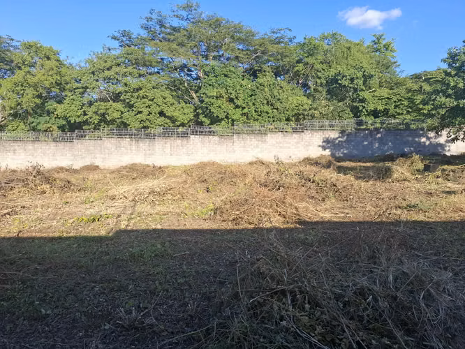 GG - Venta,  terreno de 3,000 Vrs2 en Carretera Sur.