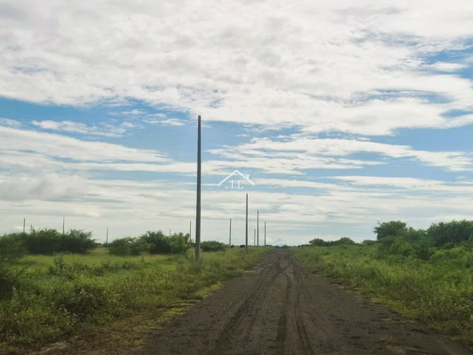 LL - Se Venden Terrenos en Tipitapa en Zona Céntrica - Imagen 3