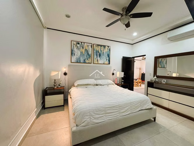 LL - Se Vende Moderna Casa en Condominio en Santo Domingo - Imagen 17