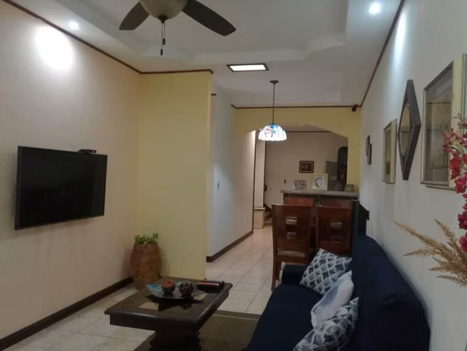  ¡Se vende hermosa casa con mejoras en Residencial Praderas de Sandino, Segunda Etapa! - Imagen 3