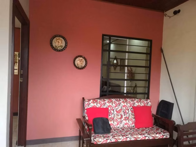  ¡Se vende hermosa casa con mejoras en Residencial Praderas de Sandino, Segunda Etapa! - Imagen 4