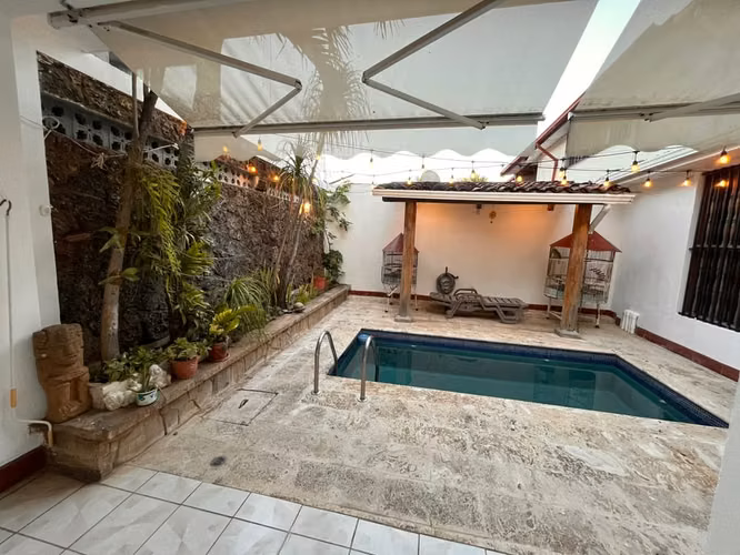FPX- **Casa de dos plantas en venta – Km 45 Carretera Granada–Masaya** - Imagen 12