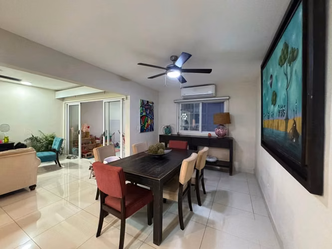 FPX- **Casa en venta – Condominio Manantiales, Santo Domingo** - Imagen 6