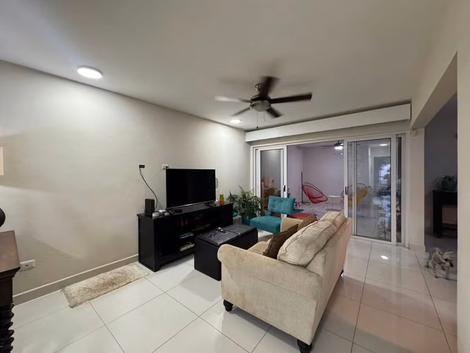 FPX- **Casa en venta – Condominio Manantiales, Santo Domingo** - Imagen 5