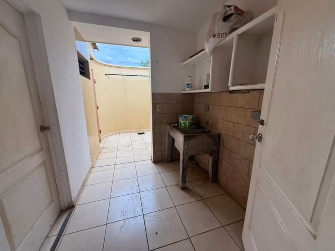 FPX- **Casa en venta – Las Colinas, Managua** - Imagen 6