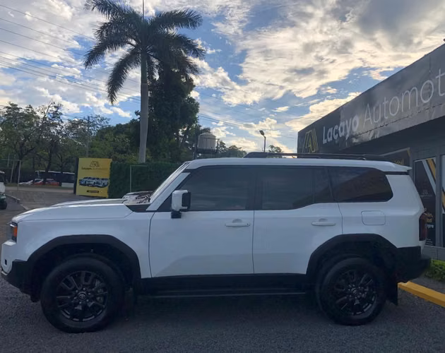 Toyota Prado 2025