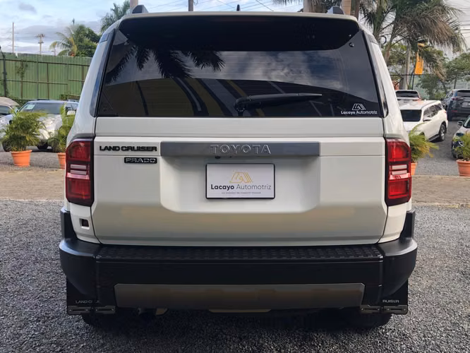 Toyota Prado 2025