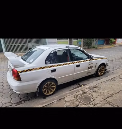 Hyundai Verna