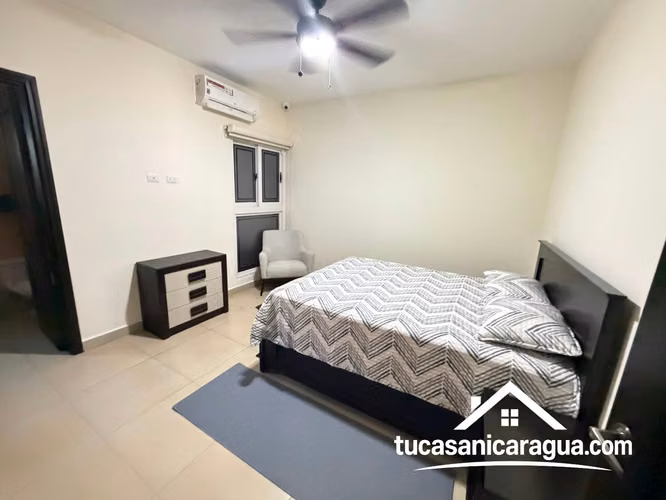 Casa en Renta en las colinas Condominio Moderno con muebles